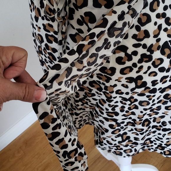 NWT Animal Print Wrap Dress, Small/Medium - Picture 3 of 11